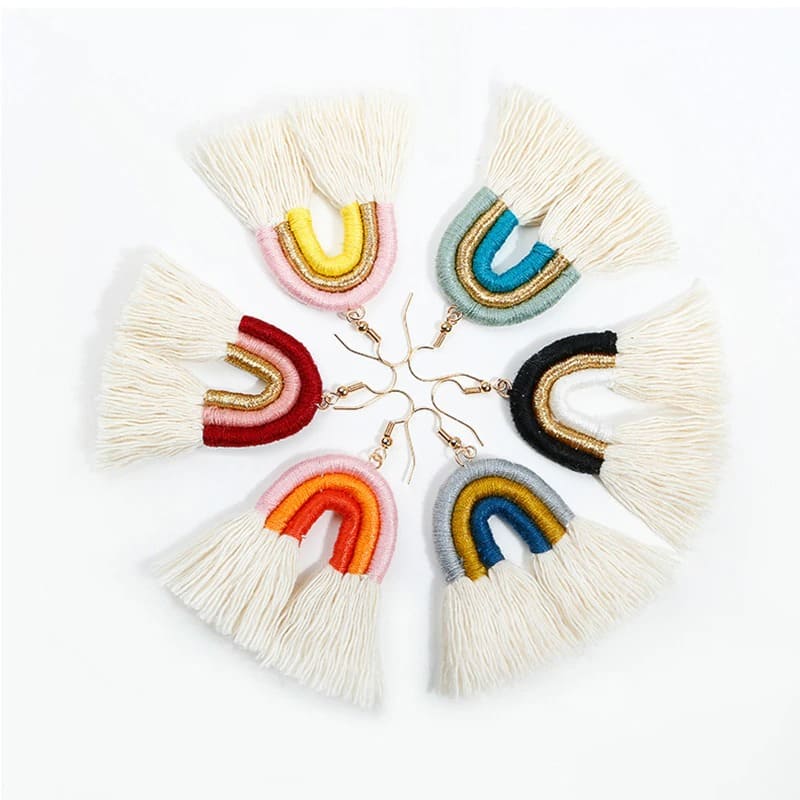 Boucle d&#39;oreille arc en ciel macramé
