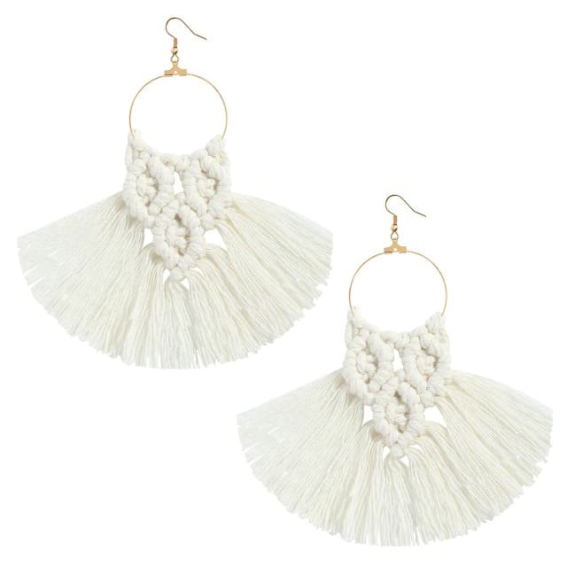 Boucle d'oreille frange macramé beige