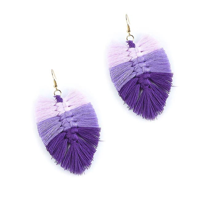 Boucle d&#39;oreille feuille macramé violet