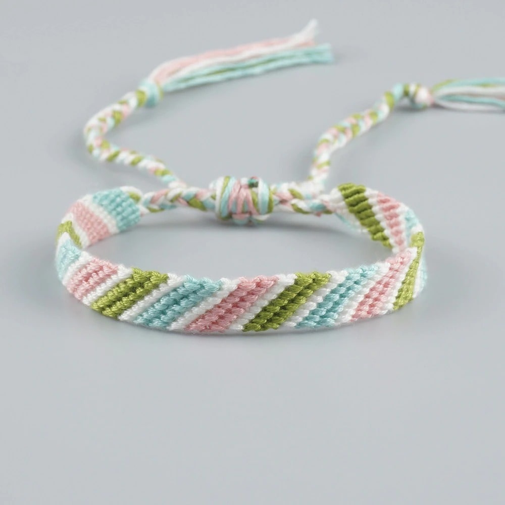 Bracelet cheville macramé pastel