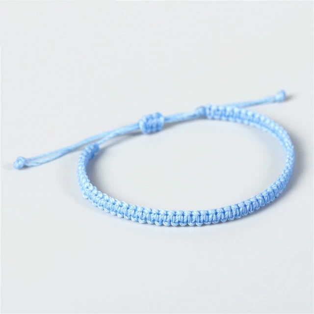 Bracelet macramé couleur bleu ciel