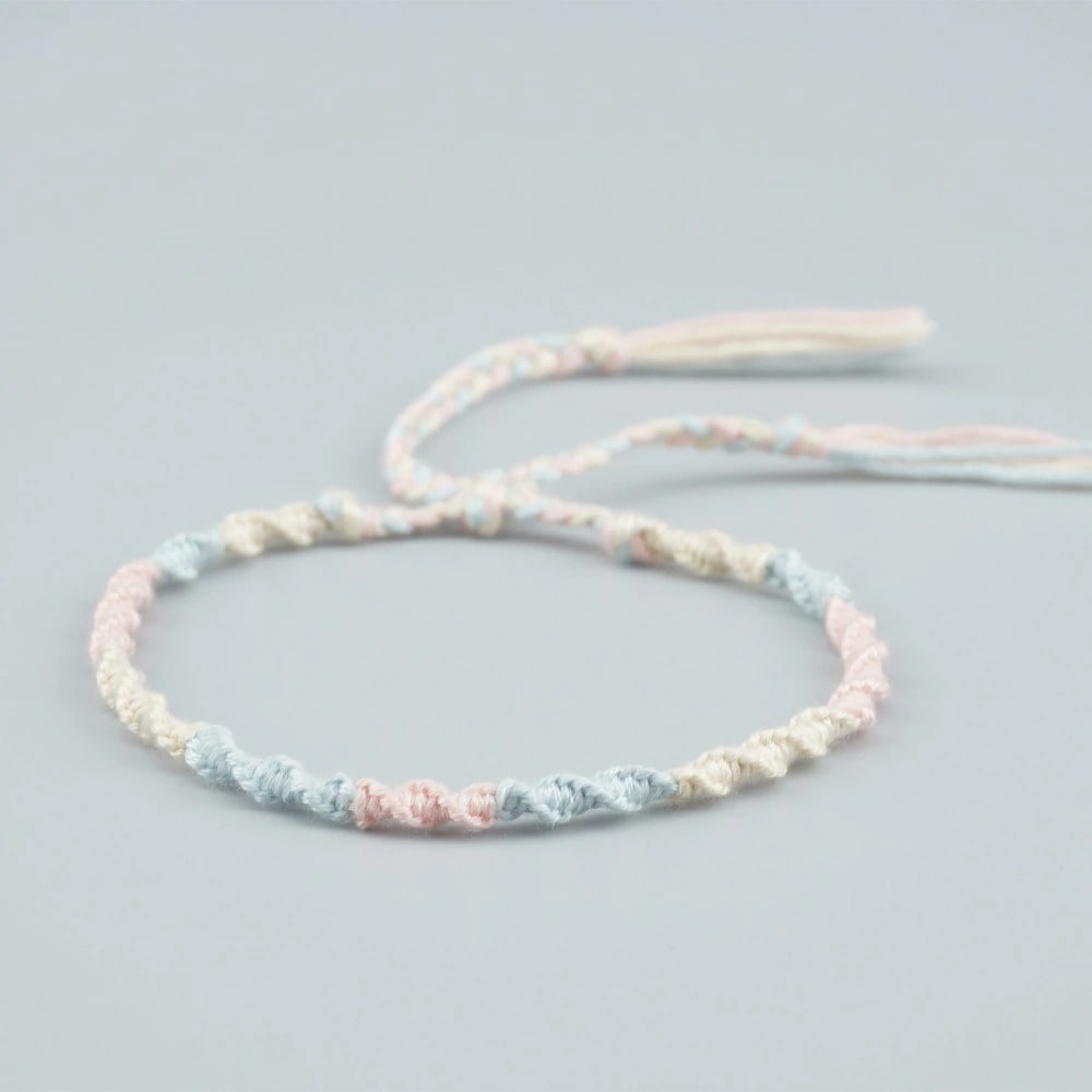 Bracelet macramé torsadé beige