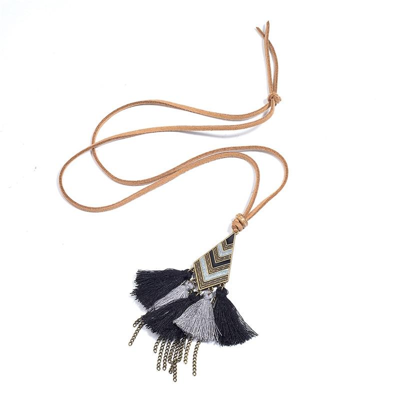 Collier style macramé noir et gris