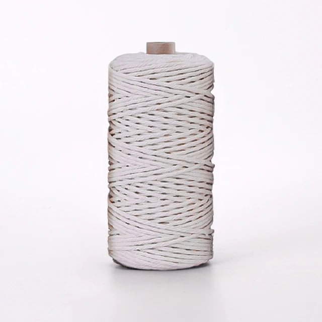 Fil / cordon / cordelette polyester pour attache-tétine 1,5mm