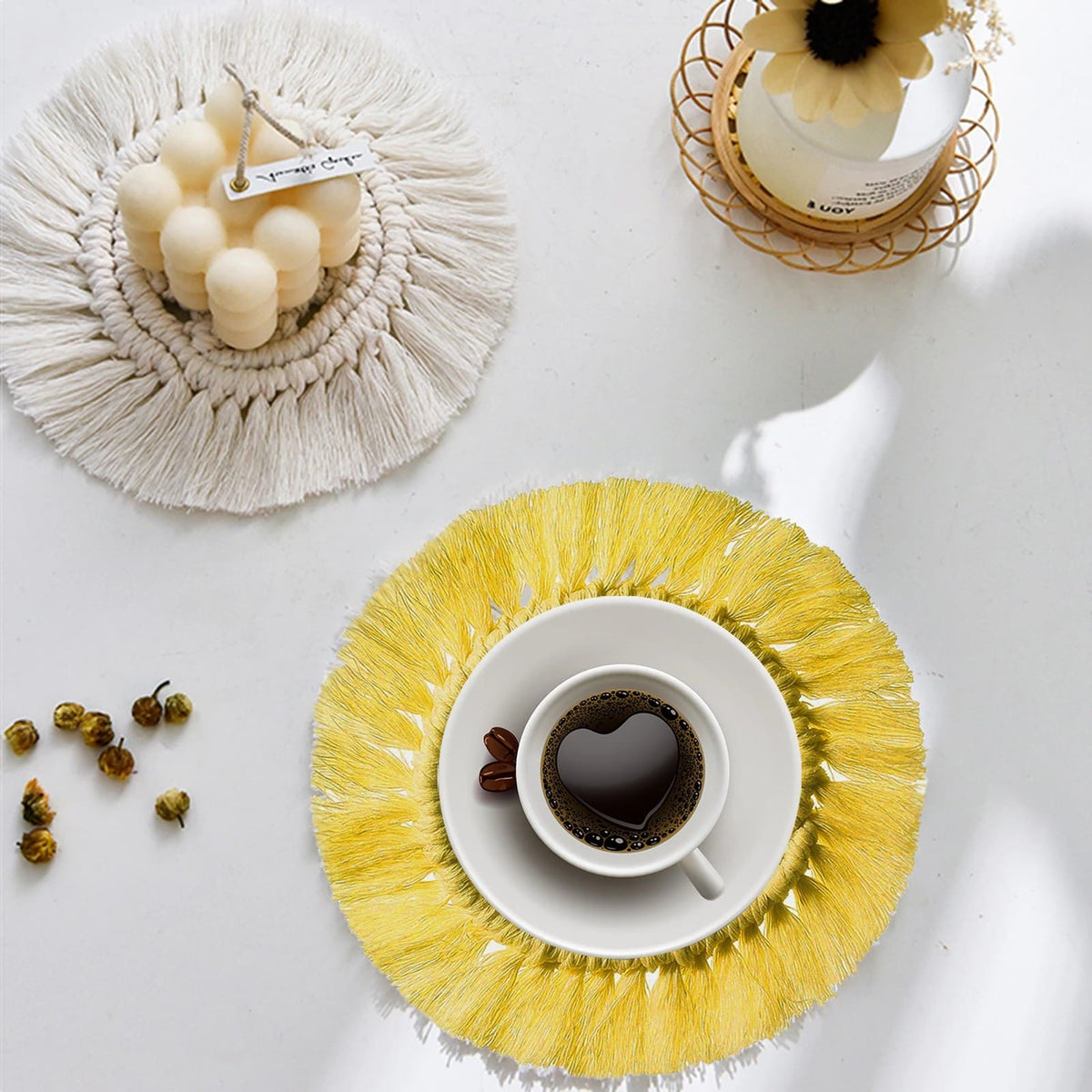 Dessous de verre macramé jaune