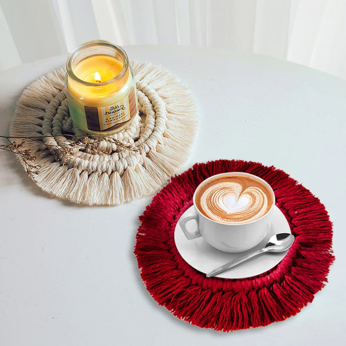 Dessous de verre macramé rouge