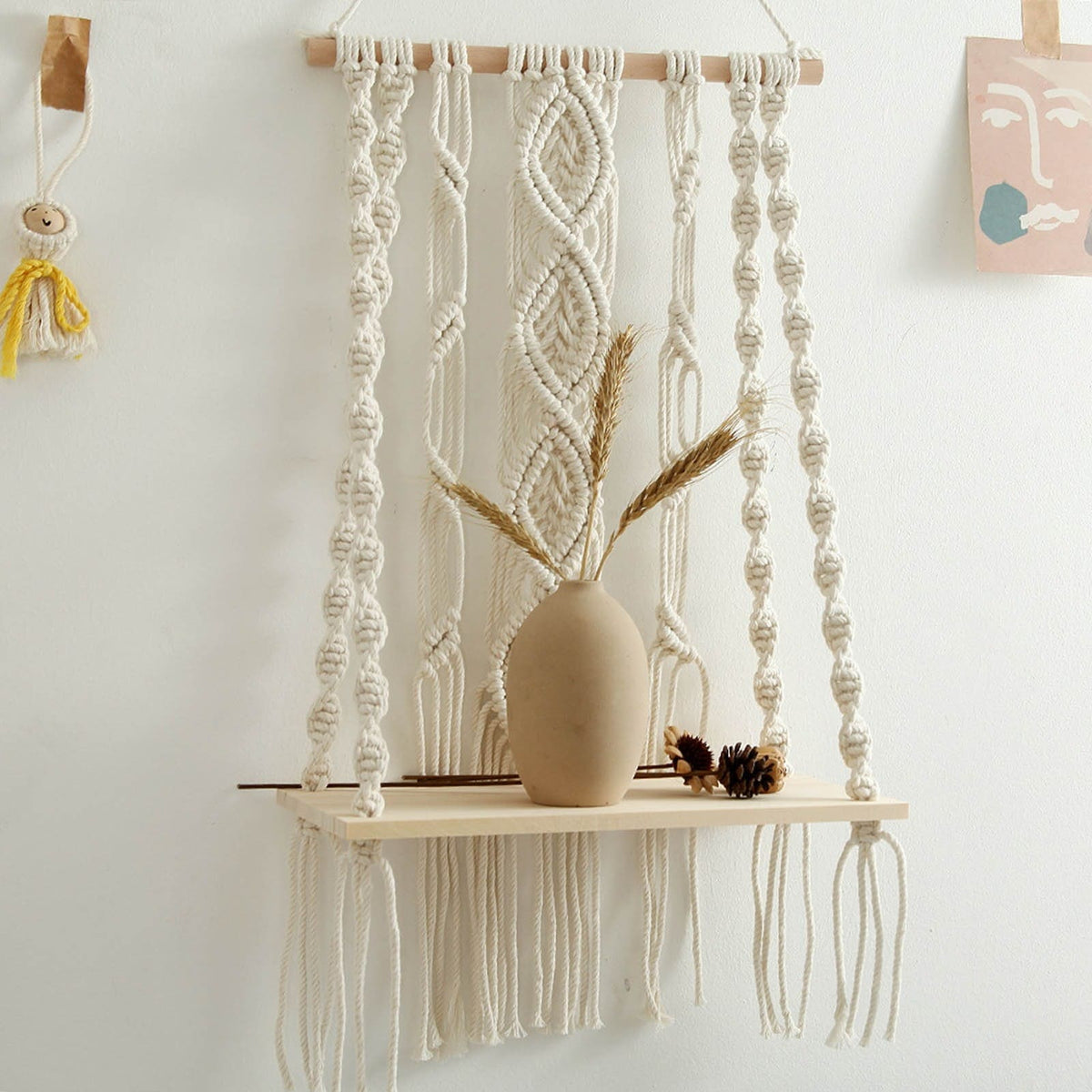 Etagere avec macramé