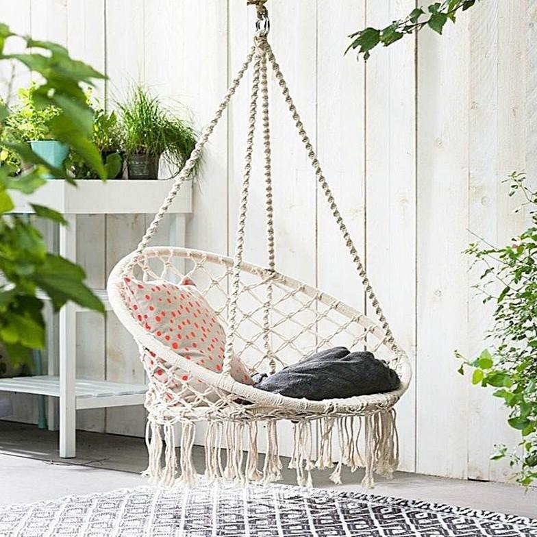 Neuf et emballé balançoire macramé et bois - Décoration Neuf et emballé balançoire macramé et bois - Décoration