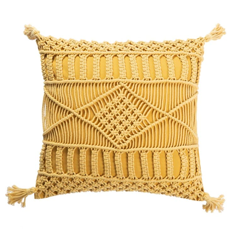 Coussin style macramé jaune