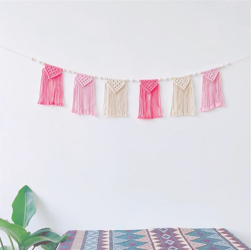 Macramé guirlande rose