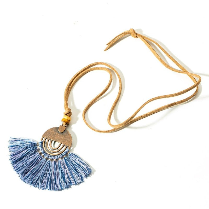 Collier macramé bohème bleu