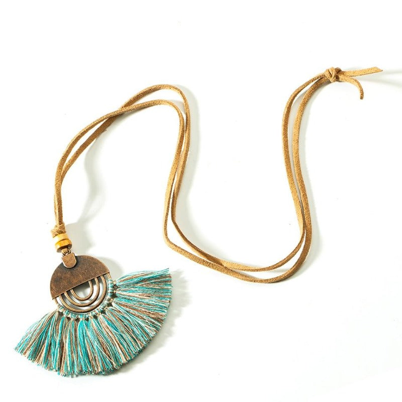 Collier macramé bohème bleu turquoise