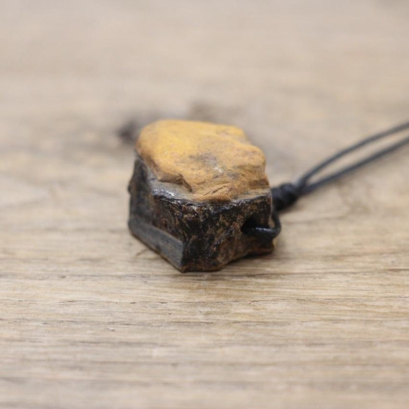 Collier micro macramé pierre naturelle