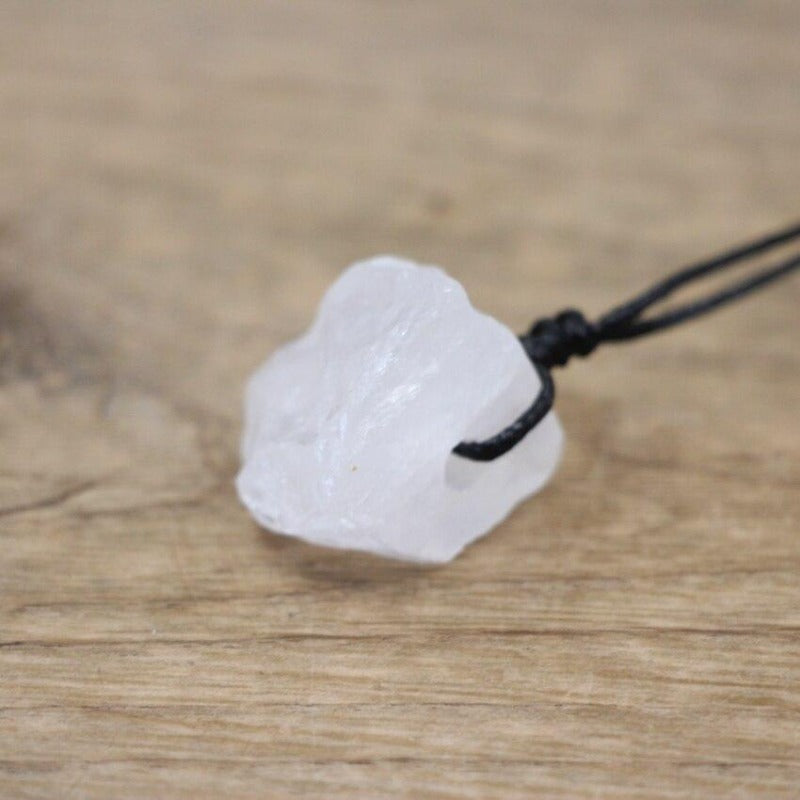 Collier micro macramé pierre naturelle